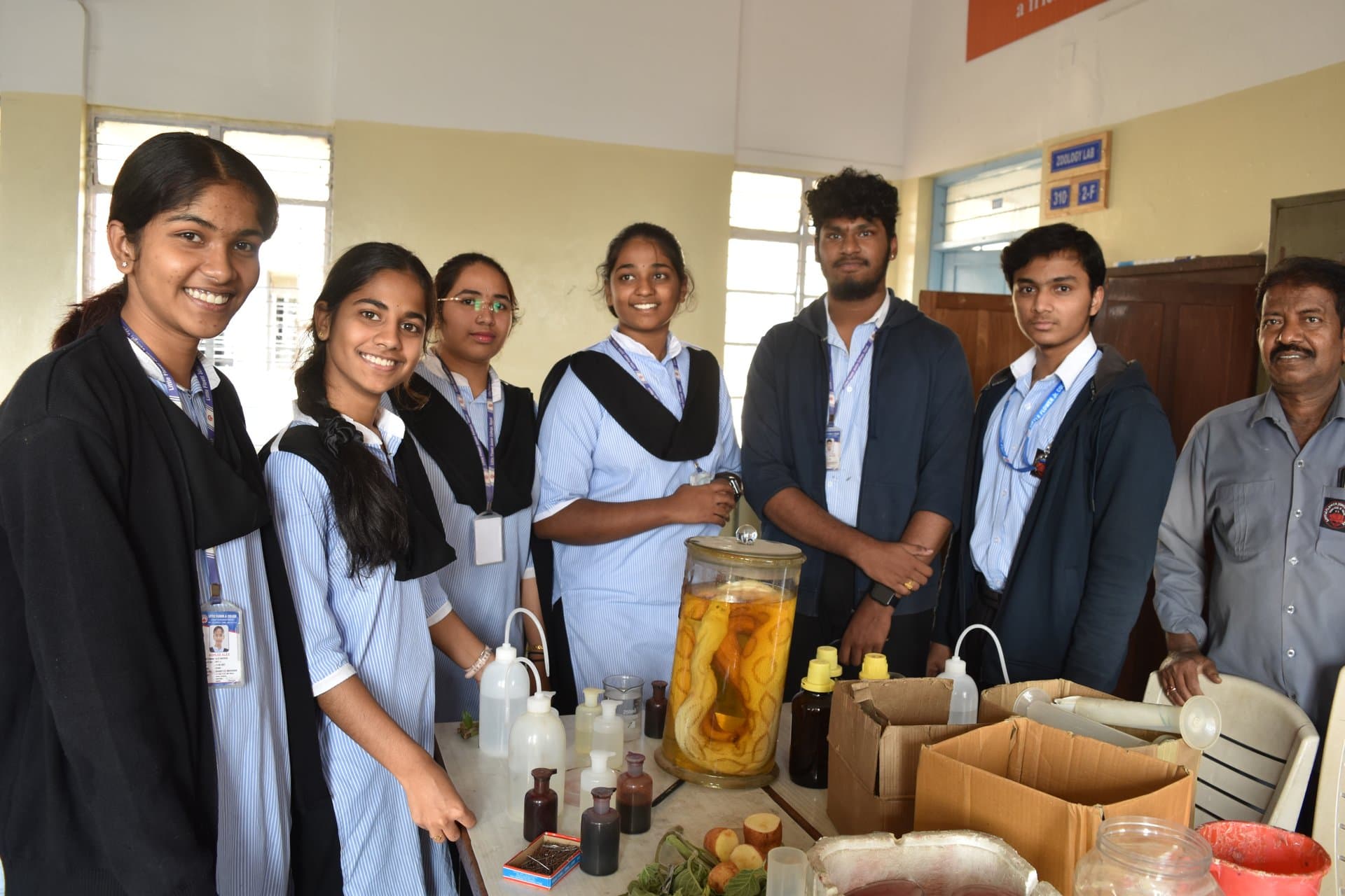 Interactive Laboratory Study & Collaborative Experiments