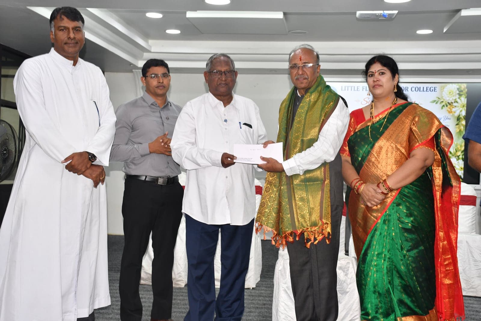Principal felicitation